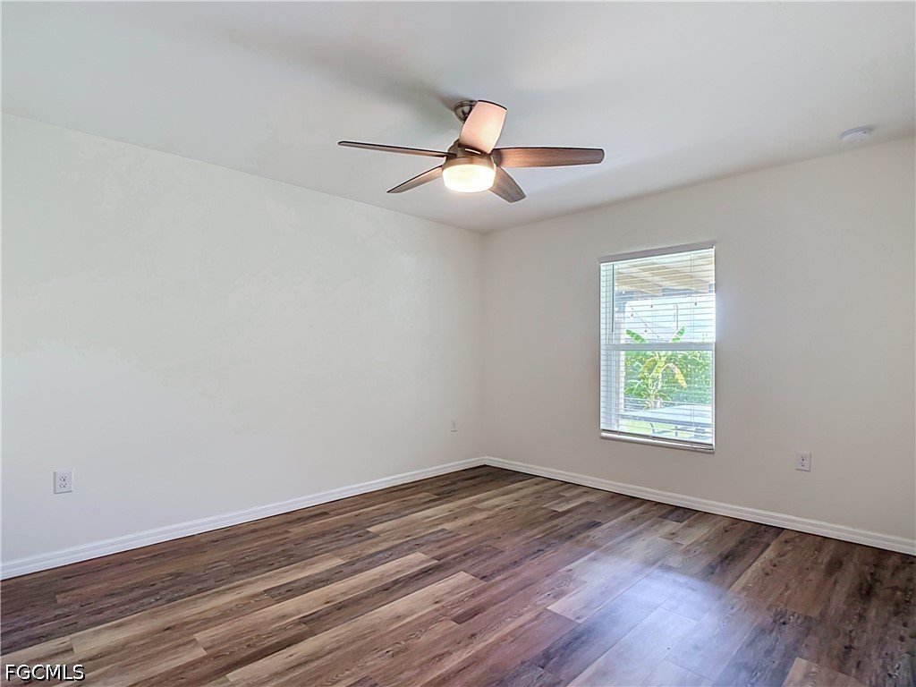 258 Lisette ST - Fort Myers FL - Photo 8