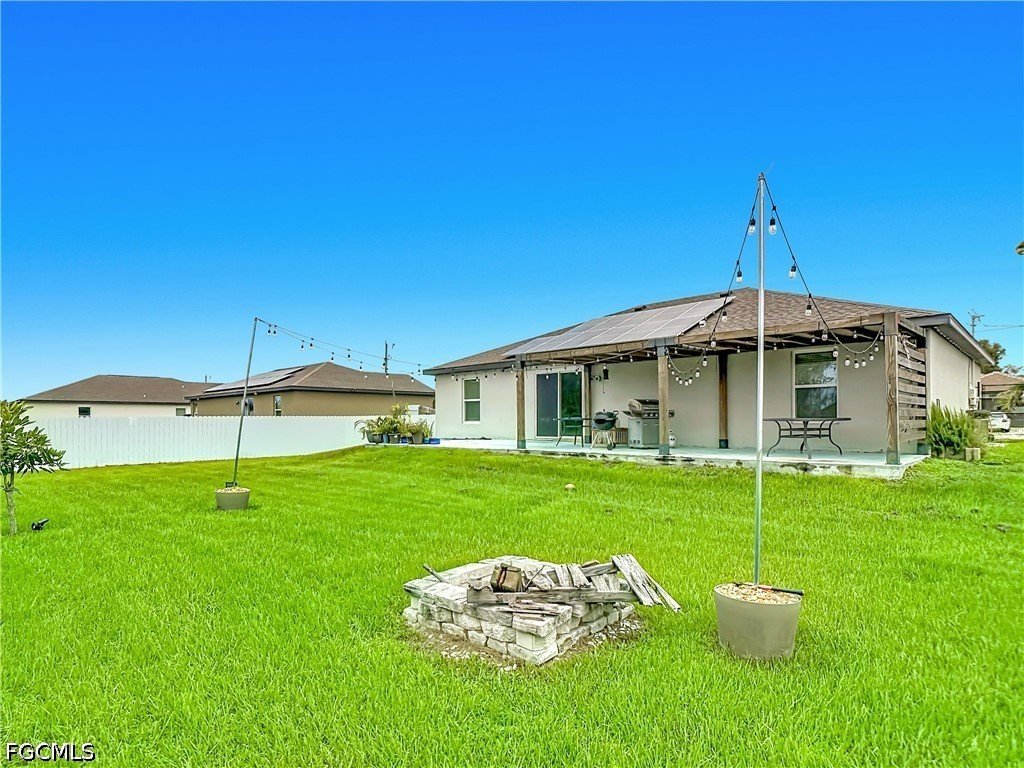 258 Lisette ST - Fort Myers FL - Photo 15