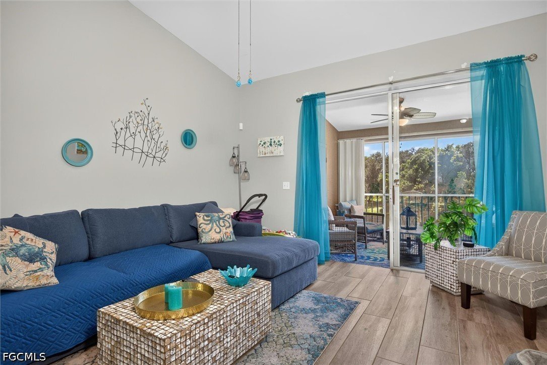 14970 Vista View WAY 307 - Fort Myers FL - Photo 4