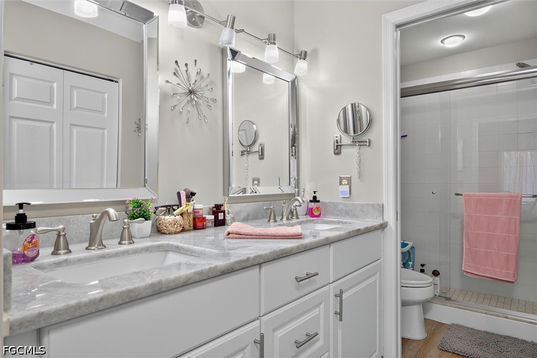 14970 Vista View WAY 307 - Fort Myers FL - Photo 11