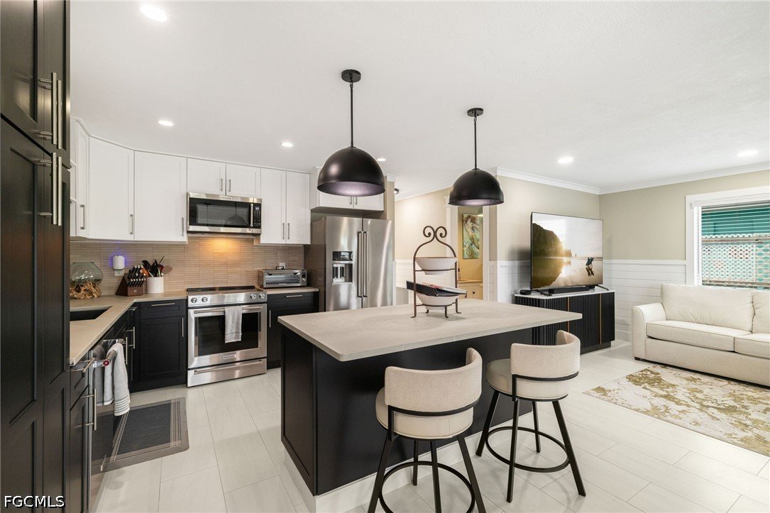 2574 Bayshore DR - Matlacha FL - Photo 10