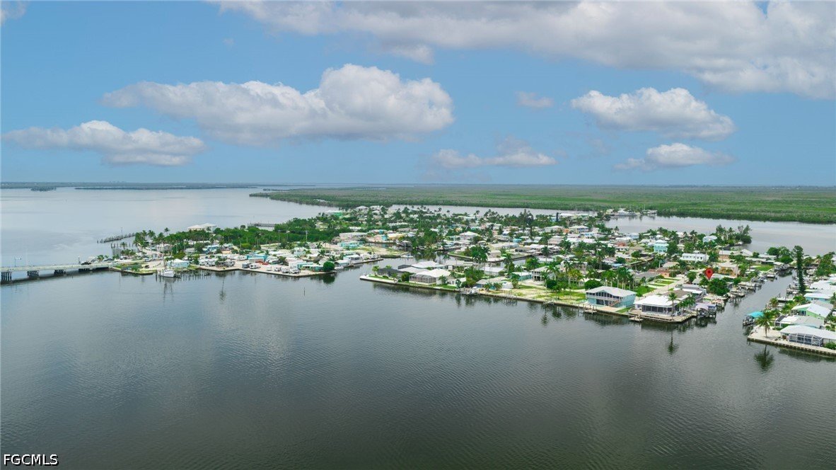 2574 Bayshore DR - Matlacha FL - Photo 38