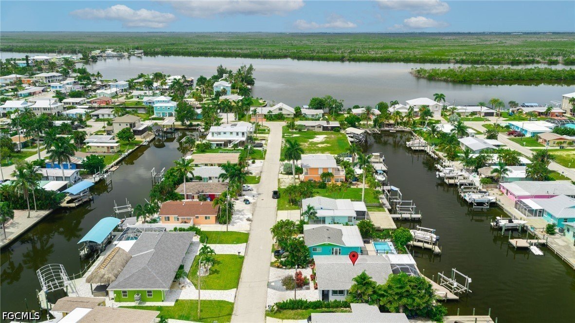 2574 Bayshore DR - Matlacha FL - Photo 39