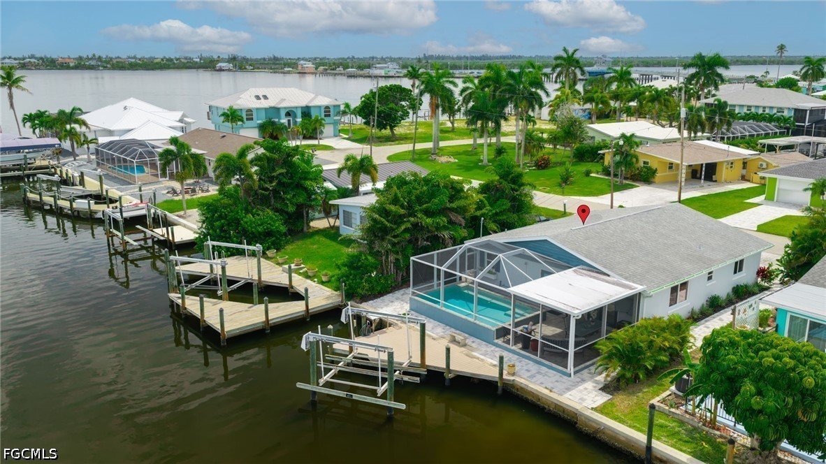2574 Bayshore DR - Matlacha FL - Photo 37