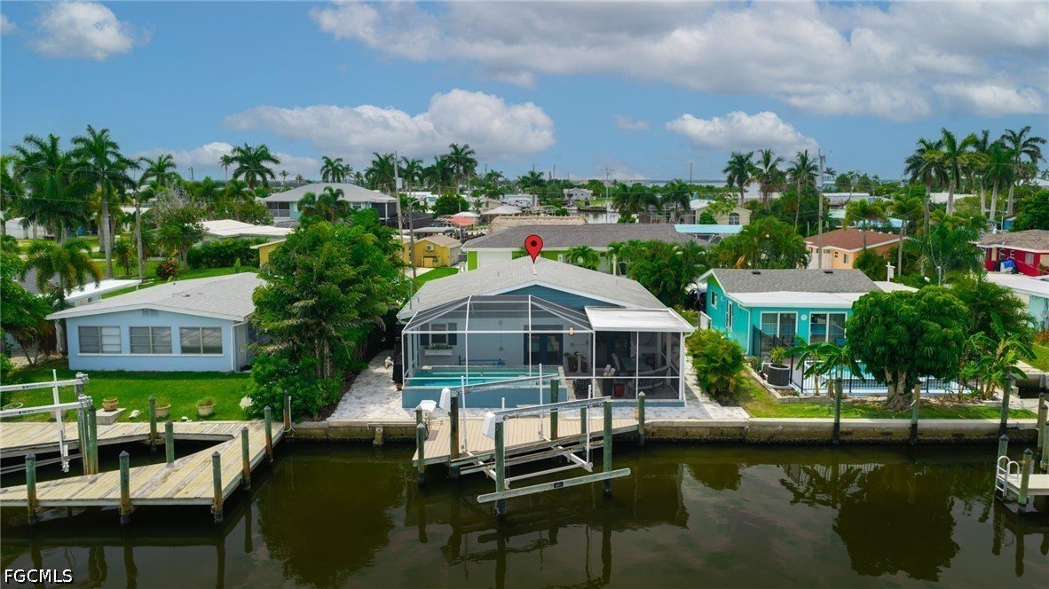 2574 Bayshore DR - Matlacha FL - Photo 3
